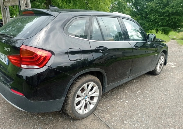 BMW X1 cena 15900 przebieg: 271000, rok produkcji 2011 z Rzeszów małe 137